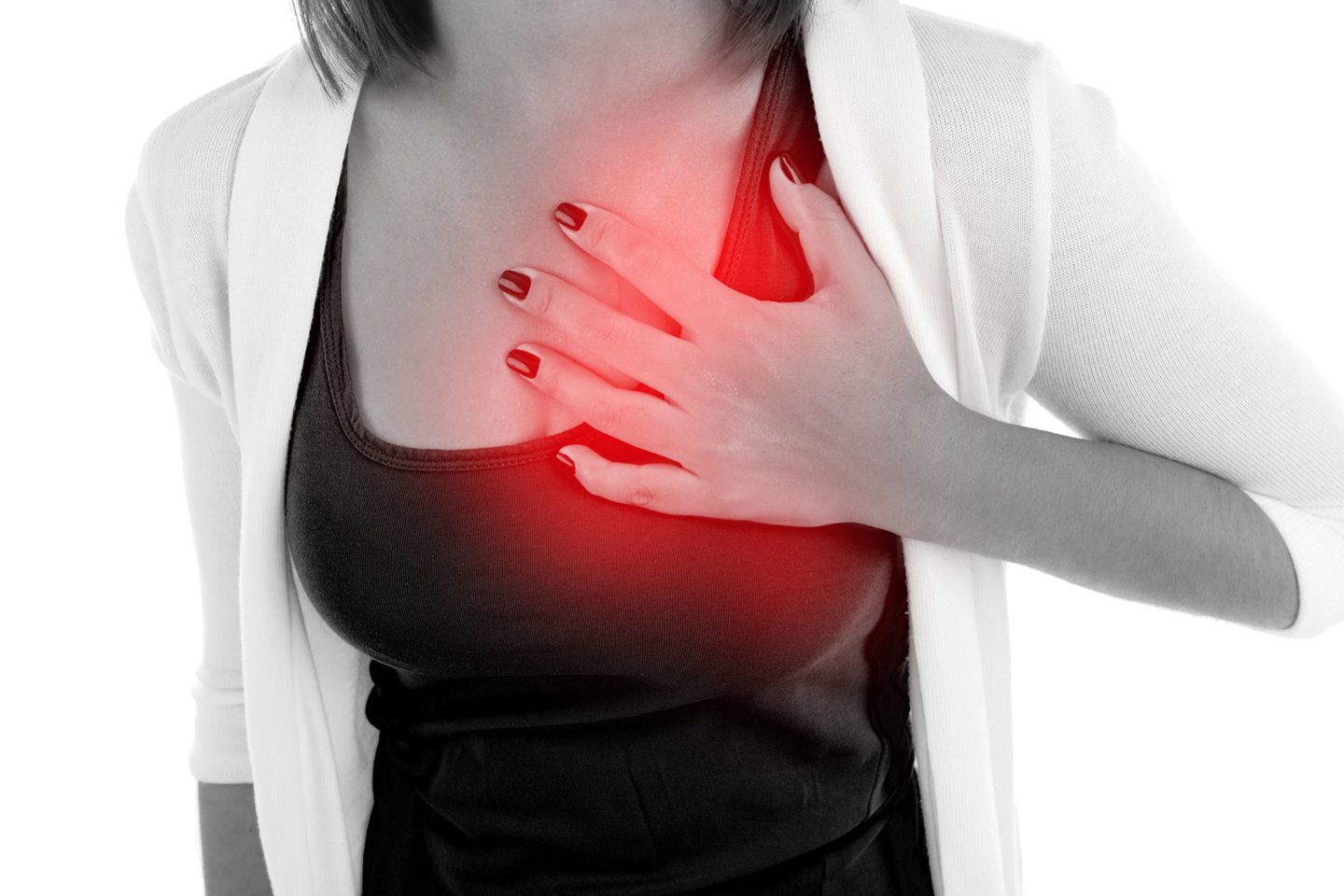 skausmas krūtinėje nugaros skausmas sustaines rankos