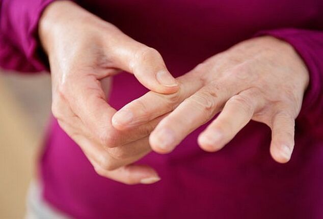 uždegimas vidutinio piršto sąnario ant rankų sustav skausmas po lūžio