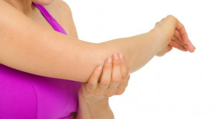 skausmas sąnaryje dėl nykščio rankos saldūs sustav nuo traumų