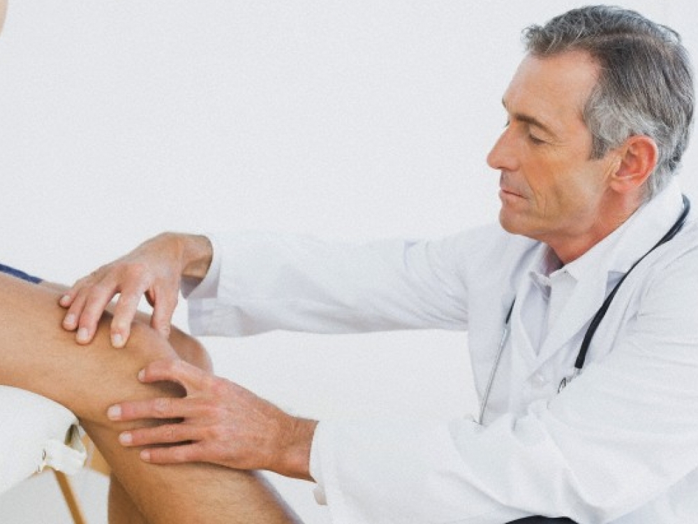 artritas ar artrozė pėdų gydymas rankų skausmas po insulto