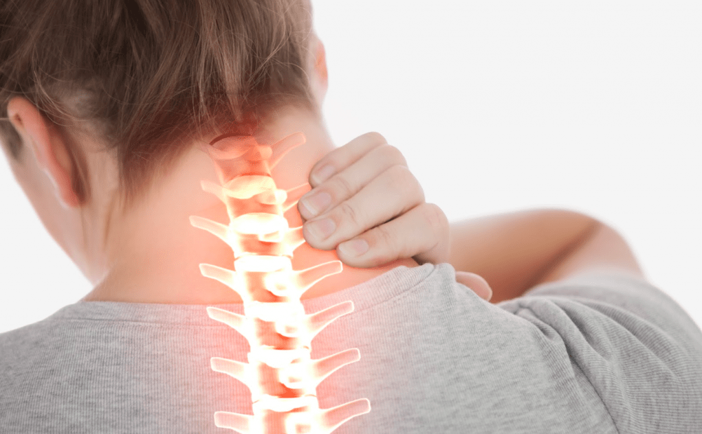 artrozės priežastys ir gydymas turintis skausmą kai juda
